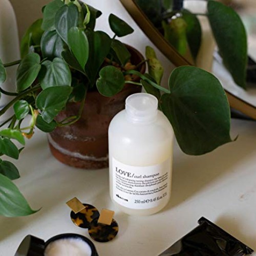 Davines LOVE Curl Shampoo | Wavy & Curly Hair Shampoo | Smooth an...