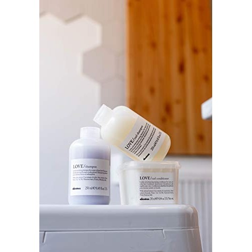 Davines LOVE Curl Shampoo | Wavy & Curly Hair Shampoo | Smooth an...