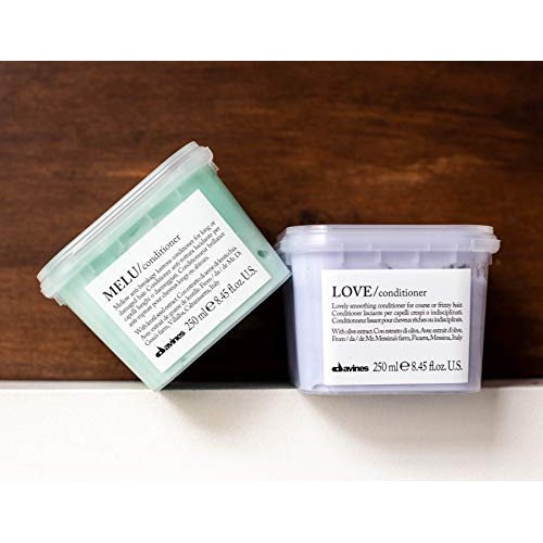 Davines LOVE Smoothing Conditioner | for Curly and Unruly Hair, F...