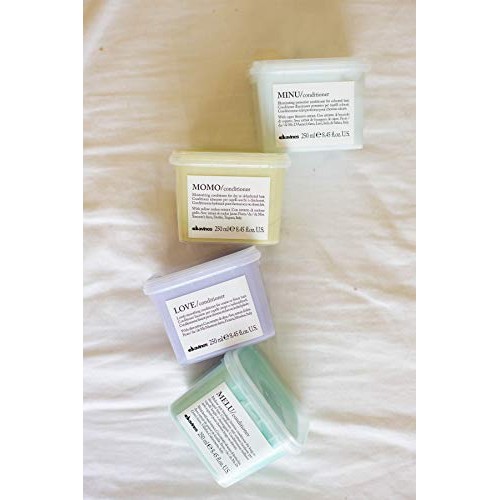 Davines LOVE Smoothing Conditioner | for Curly and Unruly Hair, F...