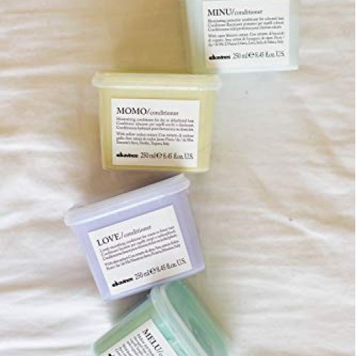 Davines LOVE Smoothing Conditioner | for Curly and Unruly Hair, F...