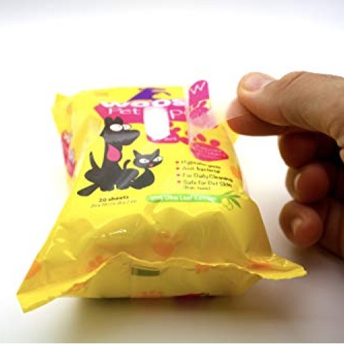 Woosh Pet Wipes Hypoallergenic, Non-Toxic for Dogs or Cats, with ...