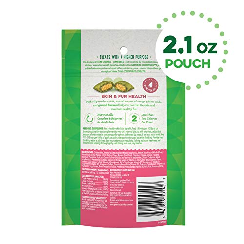 Greenies FELINE GREENIES SMARTBITES Healthy Skin and Fur Cat Trea...