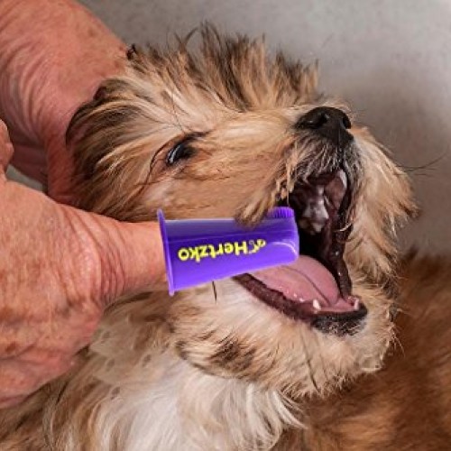 Dogs and Cat Finger Tooth Brush by Hertzko – Pk Includes 7 Finger...