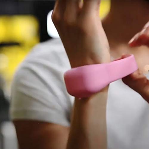 Hand Sanitizer Silicone Refillable Wristband Wearable Hand Saniti...
