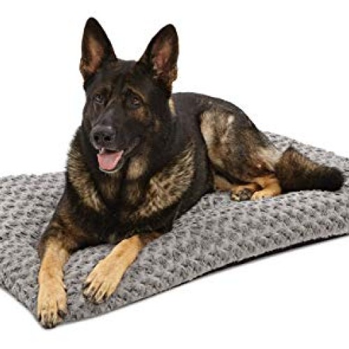 MidWest Homes for Pets Deluxe Dog Beds | Super Plush Dog & Cat Be...