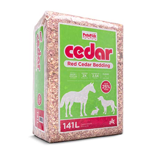 PETSPICK Red Cedar Pet Bedding for Dogs and Horses, 141L