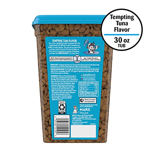 TEMPTATIONS Classic Crunchy and Soft Cat Treats, 30 oz.