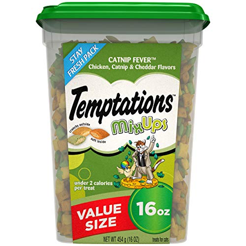 TEMPTATIONS MIXUPS Crunchy and Soft Cat Treats Catnip Fever Flavo...